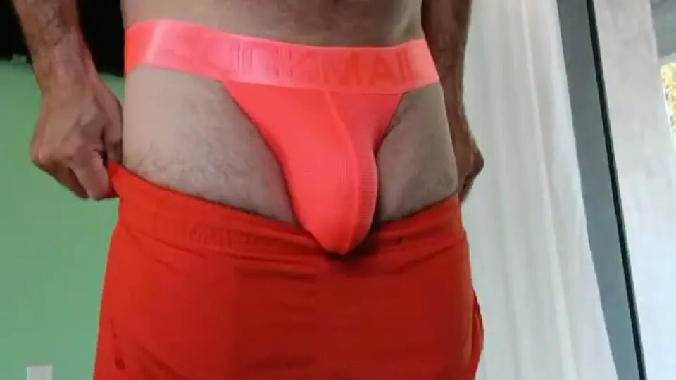 Regivaldos bulge 2 - ThisVid.com