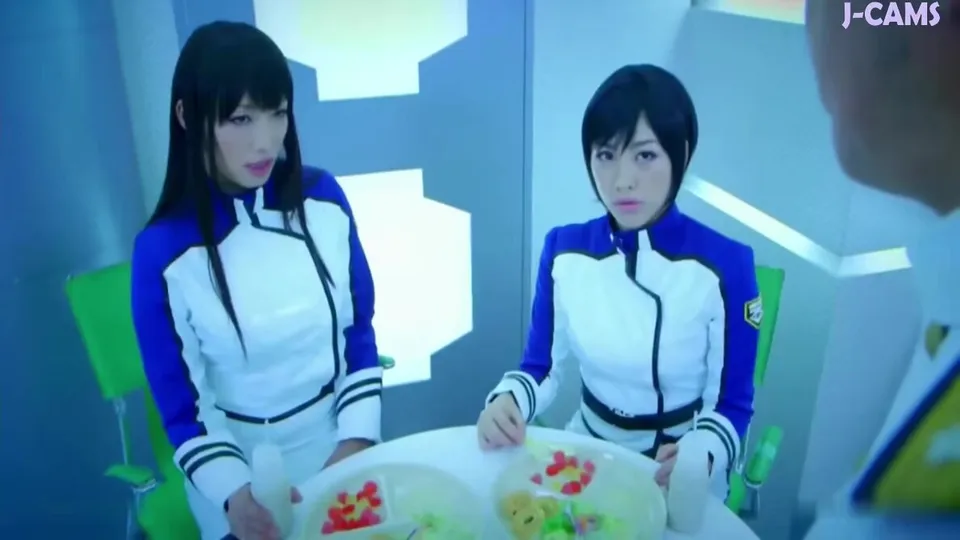 Reiko & Miki's Stocking Threesome