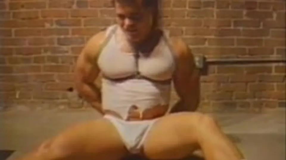 RETRO MUSCLE !