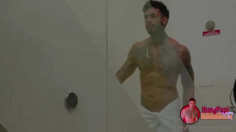 RickSans (Rick Sans) Athlete Powerful Dominant Butt Destroyer Dicks Down Sub Bottoms (7).mp4