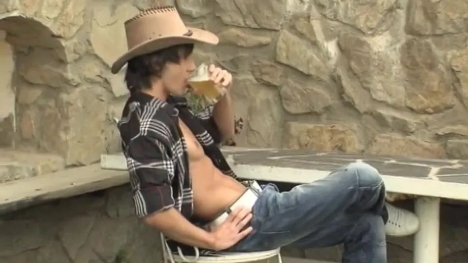 .ride 'em cowboy. - ThisVid.com