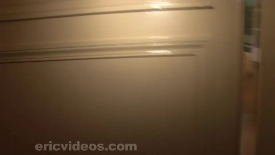 Robin is back & he loves cum