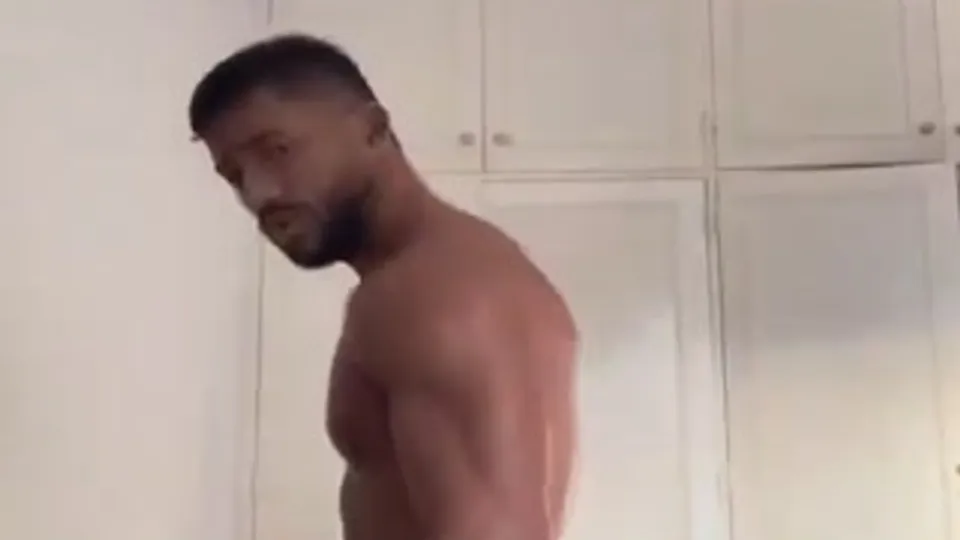 Rodrigo Silva & Latin Hunk Thirsty for Cock