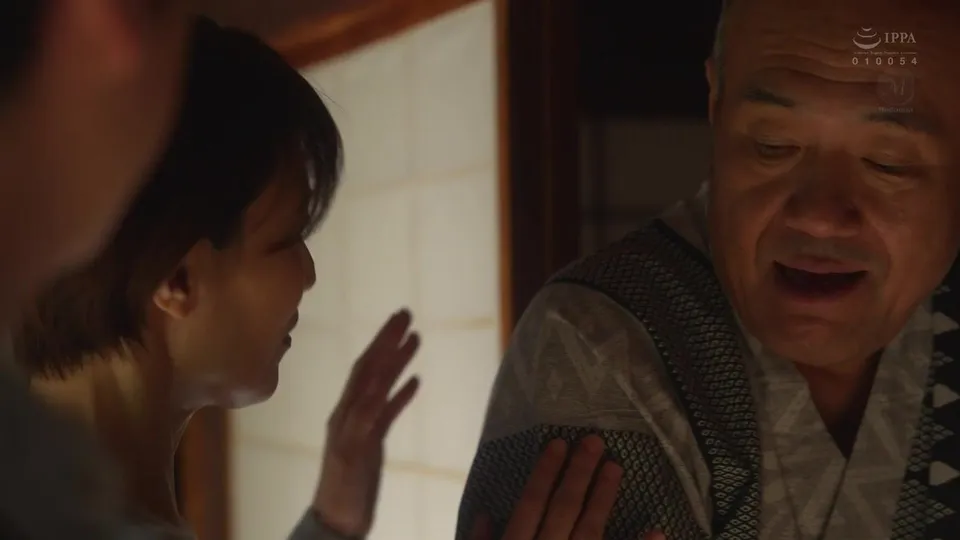 Discovered Parents' Affair, Became MILF Lover