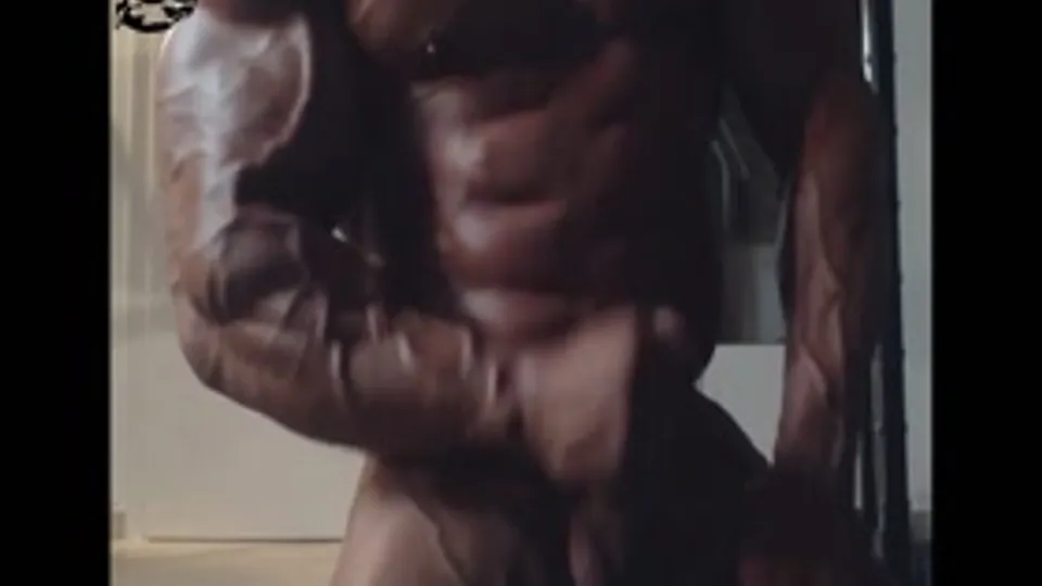 ROIDED CUMPILATION- HUGE MUSCLE, HUGE CUM