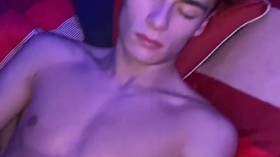 Romeo Twink jerked off while sleeping