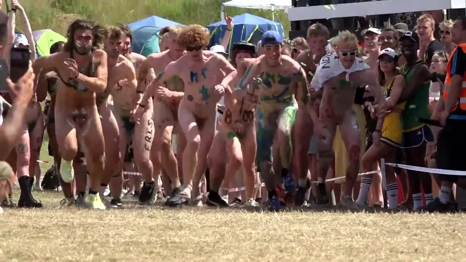 Roskilde 2022 Naked Race - ThisVid.com