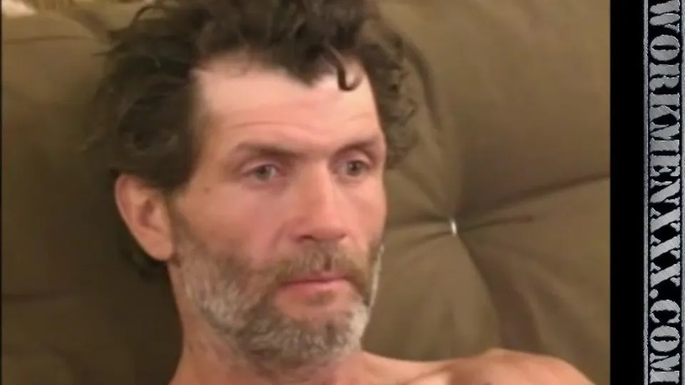 Rugged Straight White trash Mechanic sucks man dick for - ThisVid.com