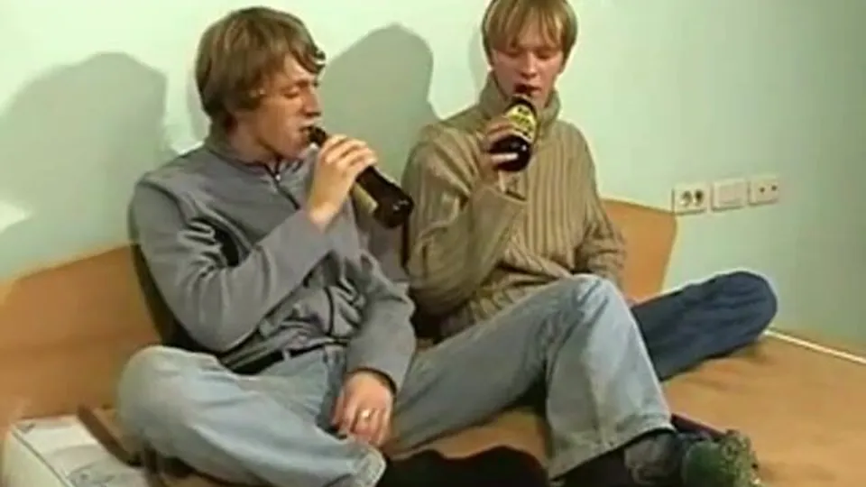 Russian boys like it hard