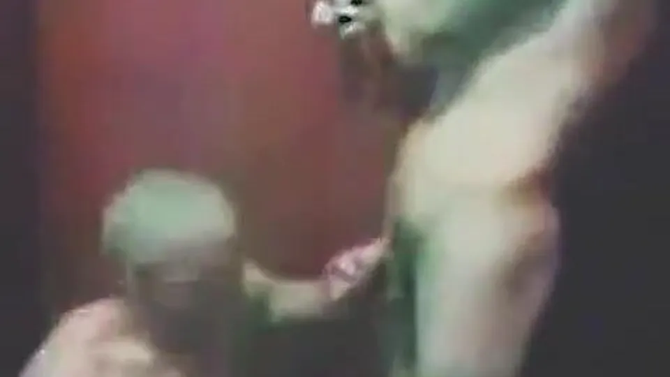 Russian Inmate Tag-Teamed in Prison Showers