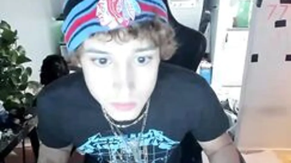 Ryan's Twink Masturbation & Cumshot