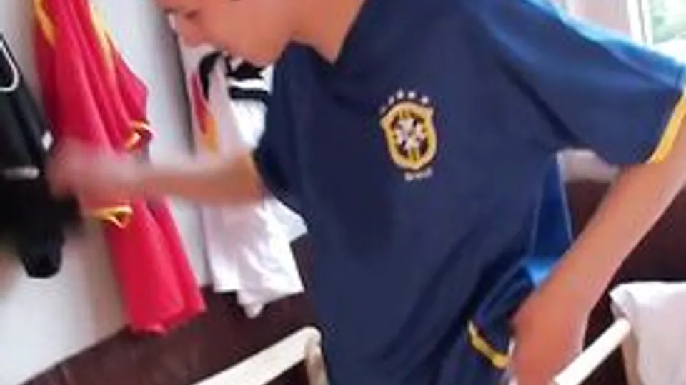 Diego's Solo Wank Show
