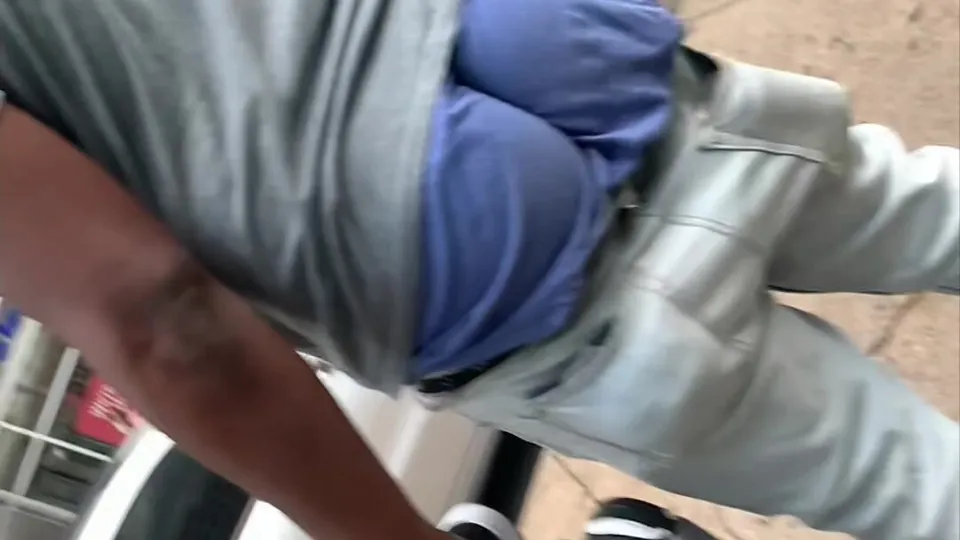 Sagger's Deep Wedgie Tease