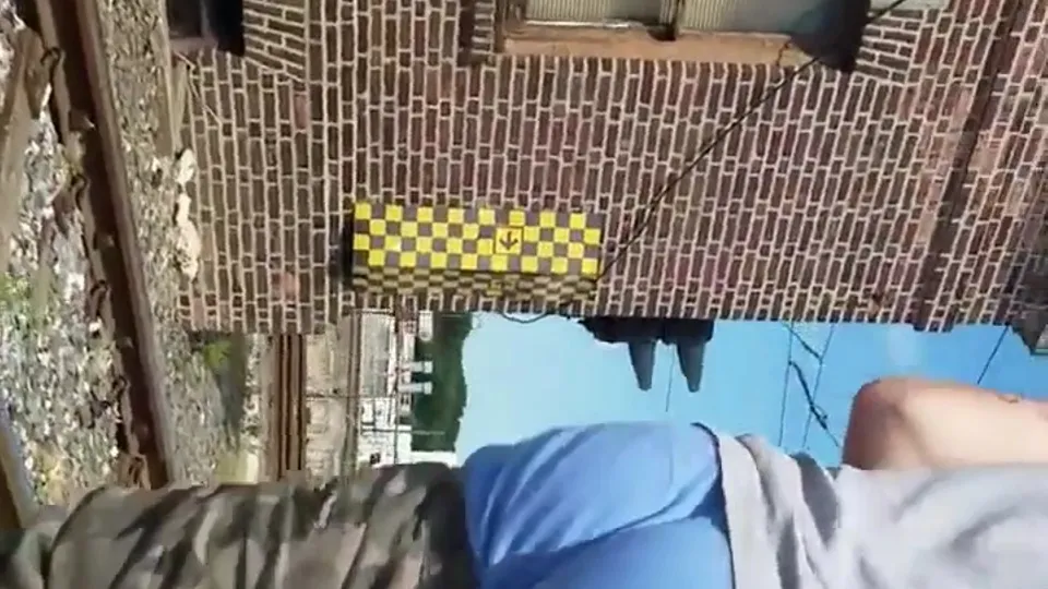 Sagging White Boy with Fat Booty