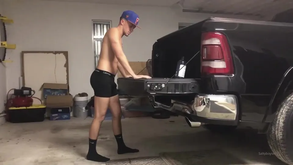 SaltyBoysXXX – Hunter and Bryce tag teaming our blue eyed bud Cody