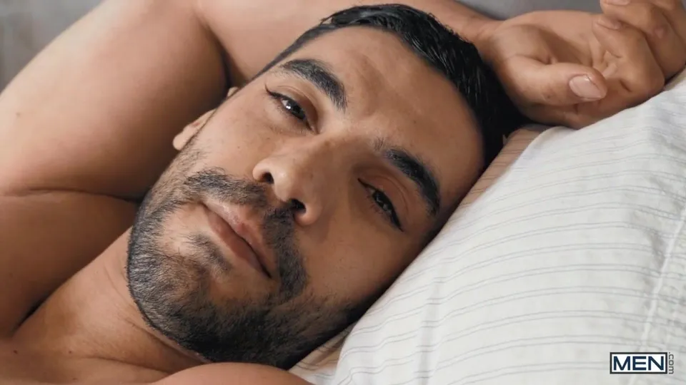 Sauvagement baisé par un mâle arabe — Cazden Hunter, Arad Winwin