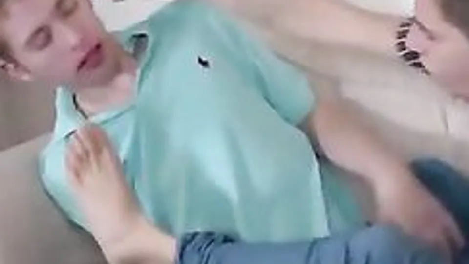 Schiavetto e padrone gay boys porn