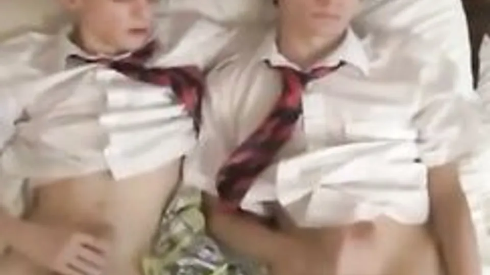 Schoolmates Love Gay Porn Videos