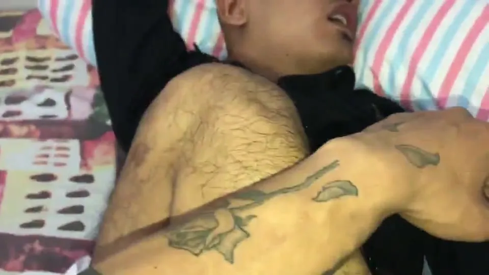 Security guard getting fucked in uniform - ThisVid.com
