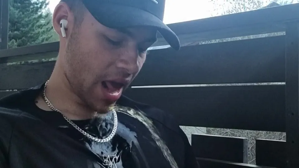 Self Piss after Work - ThisVid.com
