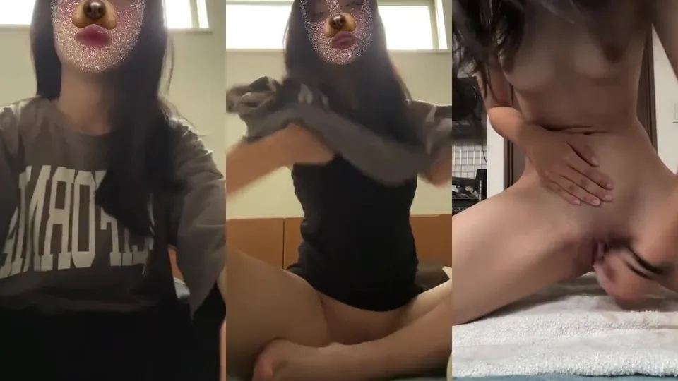 Selfie girl with dripping tide 