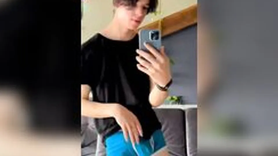 Selfie Twink Gay Porn - Show Cum