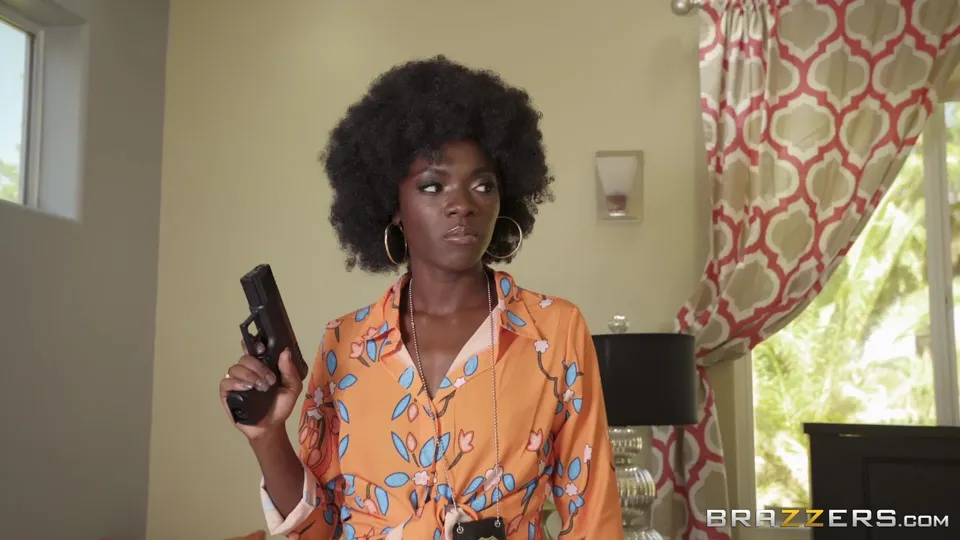 체포된 욕망: Ana Foxxx & Johnny Sins