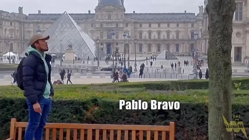 SEX at Louvre Museum - Pablo Bravo & ViciousMen.mp4