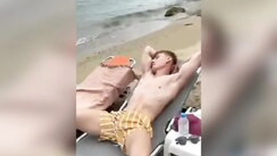 sex on the beachchair