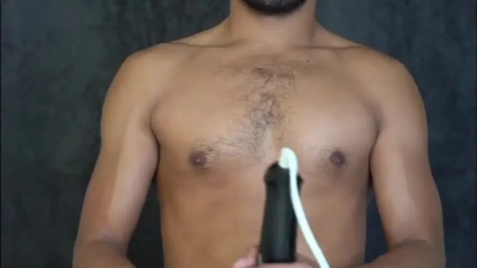Sextoy makes a massive cumshot - ThisVid.com