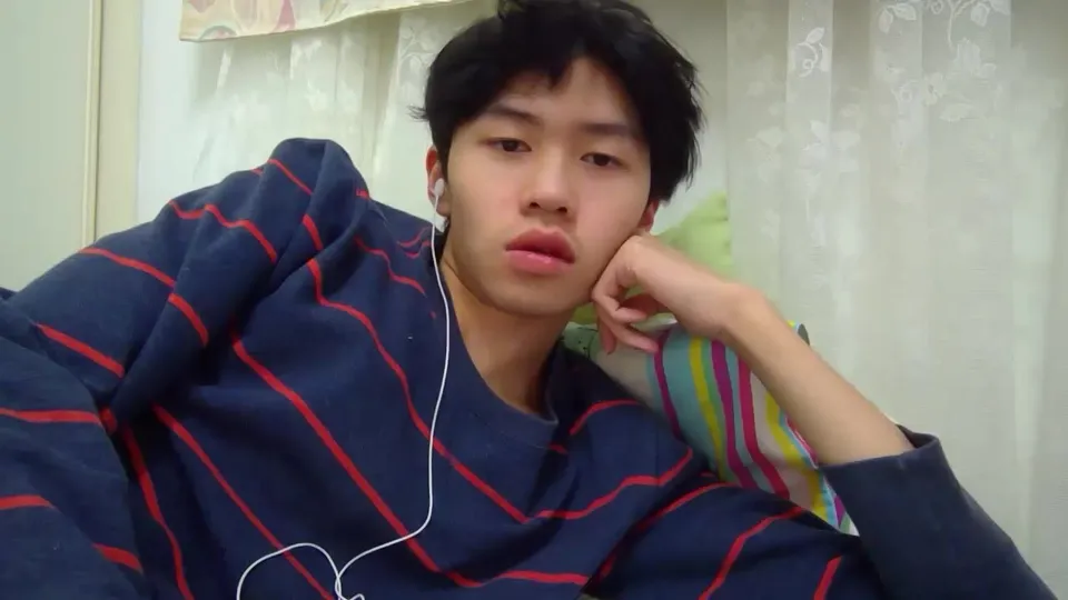 Sexy 18yo asian cum - ThisVid.com