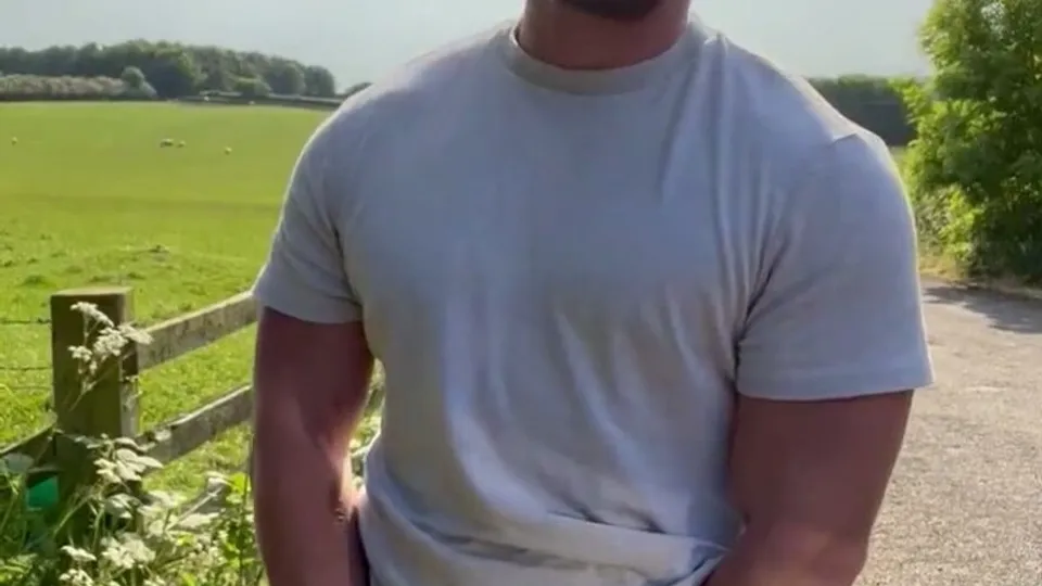 Sexy Bearded Guy Pissing With Big Cock In A Cap - ThisVid.com
