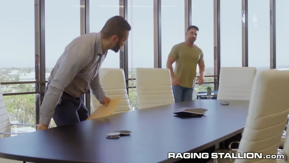 Sexy Beau Butler Spitroasted By Fine Assed Hunks - Romeo Davis, Chris Damned - RagingStallion