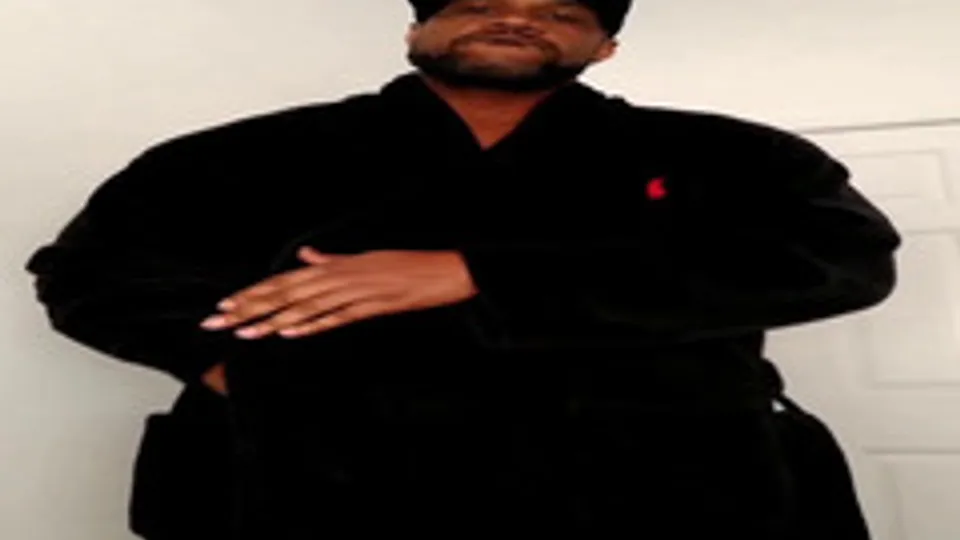 Sexy black daddy showing off that grown man dick - ThisVid.com