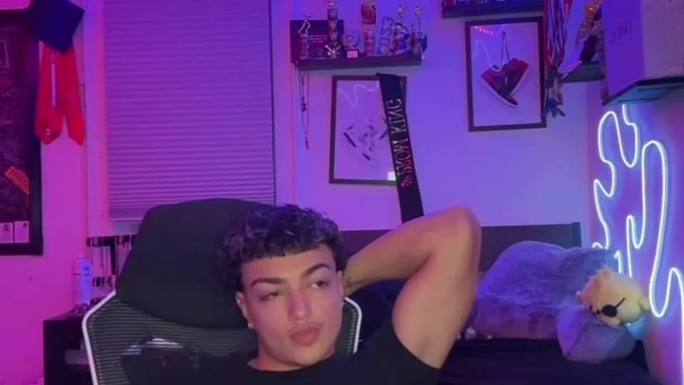 Sexy Latino Jerk Gaming Chair