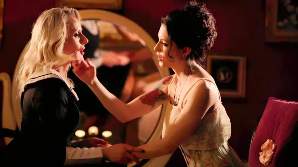 Anna & Brittany's Lesbian Feast