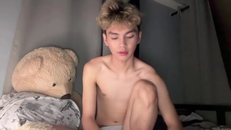 Sexy porn twink camboy camwithethan show tube