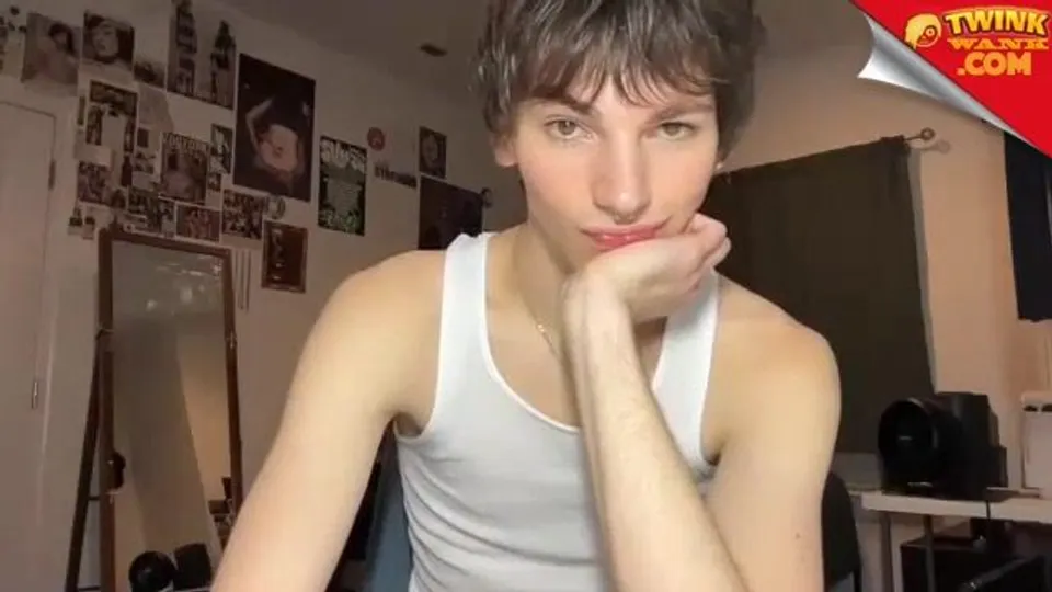 Sexy porn twink webcam itsrowan show cam tube