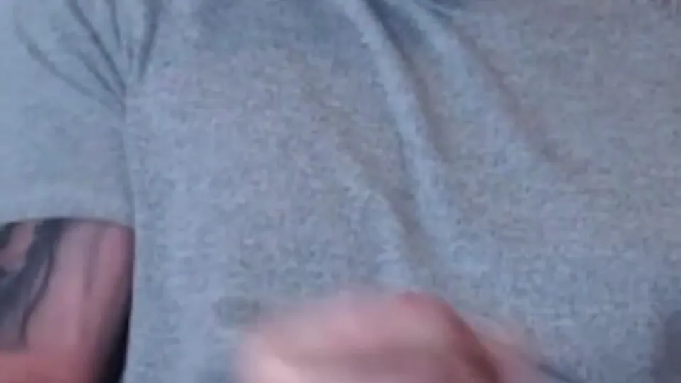 SEXY STR8 CHAV ALPHA WANKS HIS BIG COCK CUMS - ThisVid.com