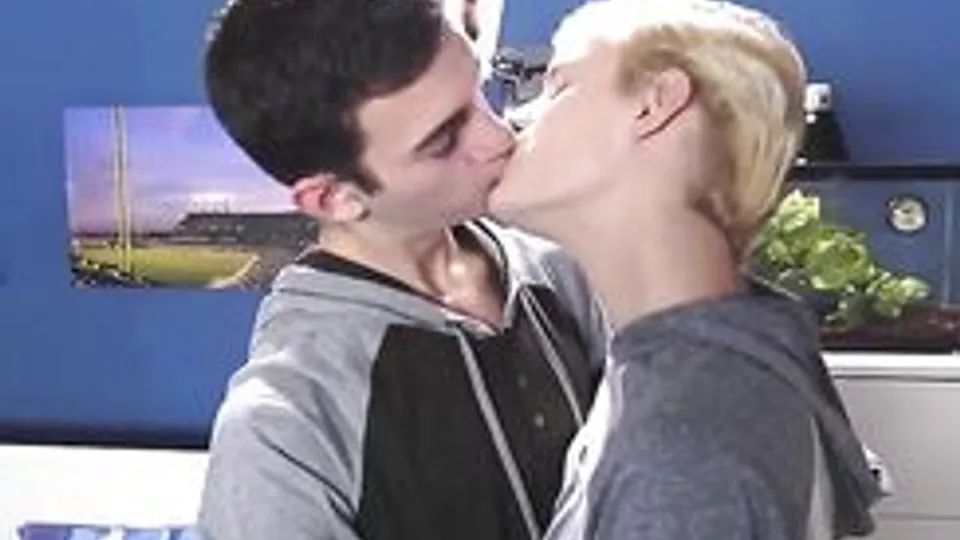 sexy twinks couple room friends fuck sex show cam hot porn