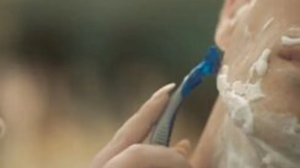 Shave (Short movie, Spain)