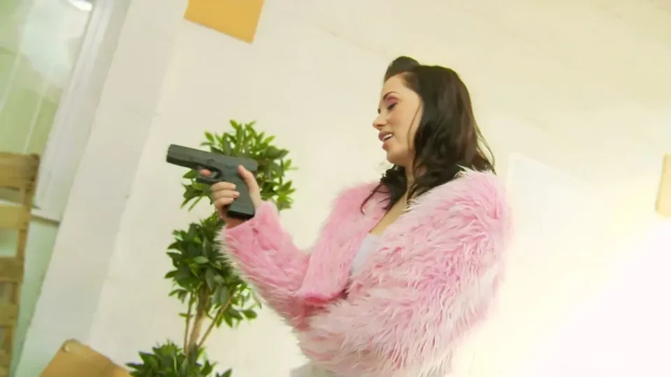 Anaya Leon's Long-Awaited Fuck with Justin Round