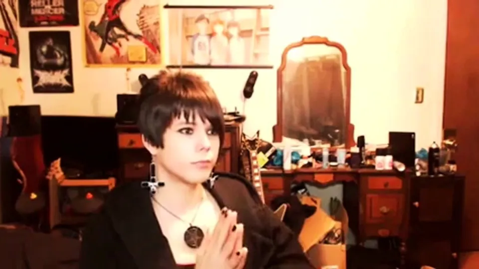 Short-Haired Crossdresser Cutie on Webcam