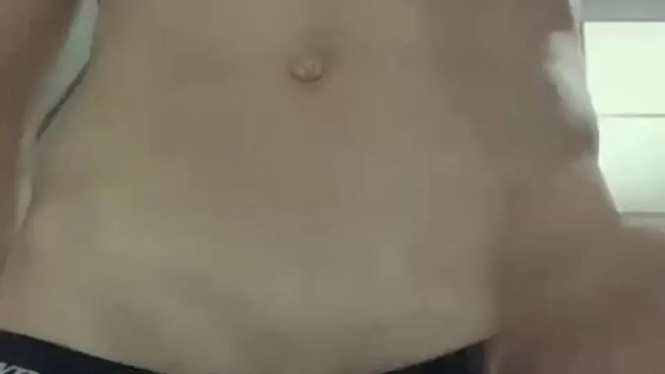 Short vid hung uncut faceless boy shows his cock