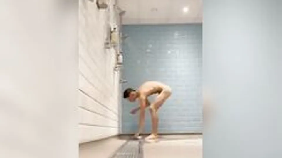 Shower and tossing of in the gym shower no one around boys porn