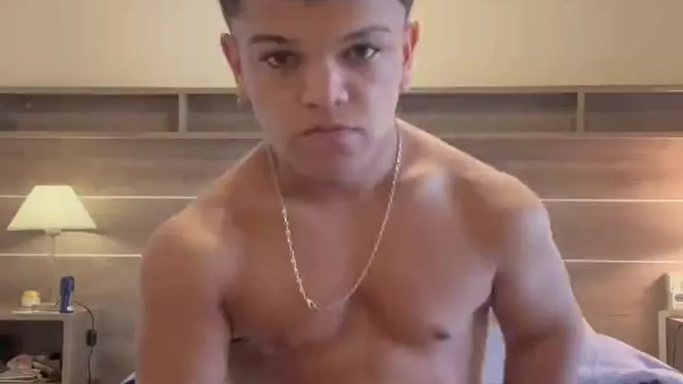 SHOWING OFF 5087 cupid - ThisVid.com