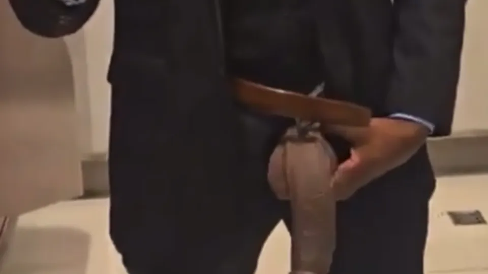 Showing off his huge dick in public bathroom - ThisVid.com