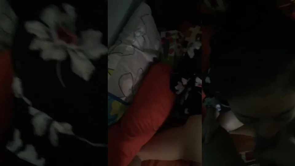 Singapore’s cute sister swallows semen after having sex 