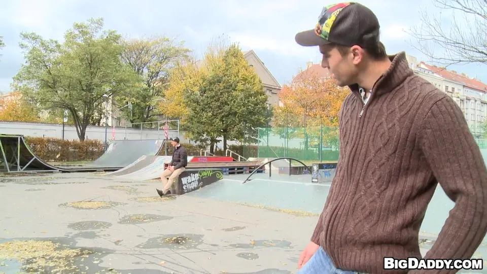 Skateboarders Fuck Hardcore Anal Sex!