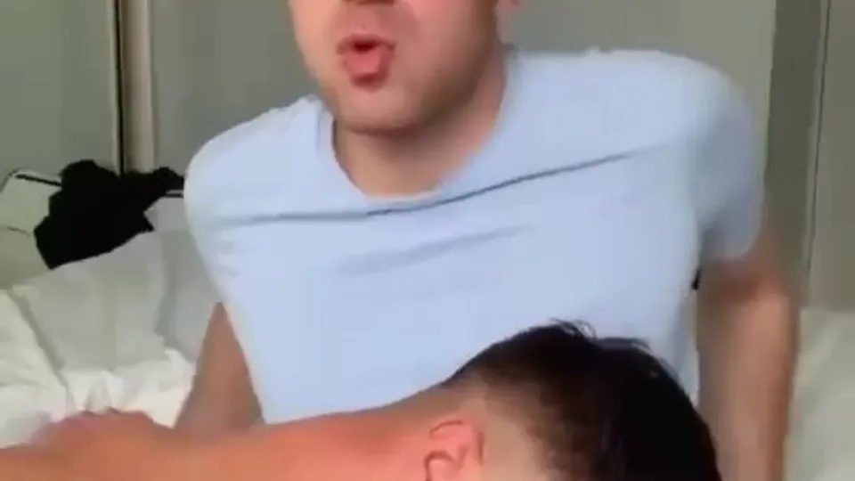 Skilled Latino cocksucker deepthroats - ThisVid.com